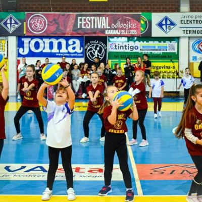 Batch Ed381ea1 Ea20 49f6 8030 Bfbeb3c99793